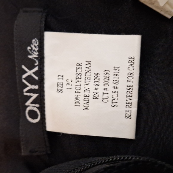 3/$20--Vintage Black Neglige, Faux Diamonds, 38C - Picture 15 of 16